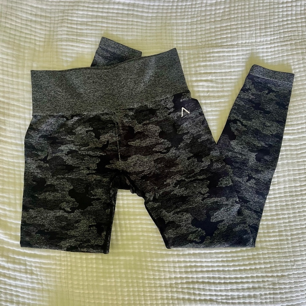 MUST GO! Acta Seamless Compression Leggings - Picture 4 of 5